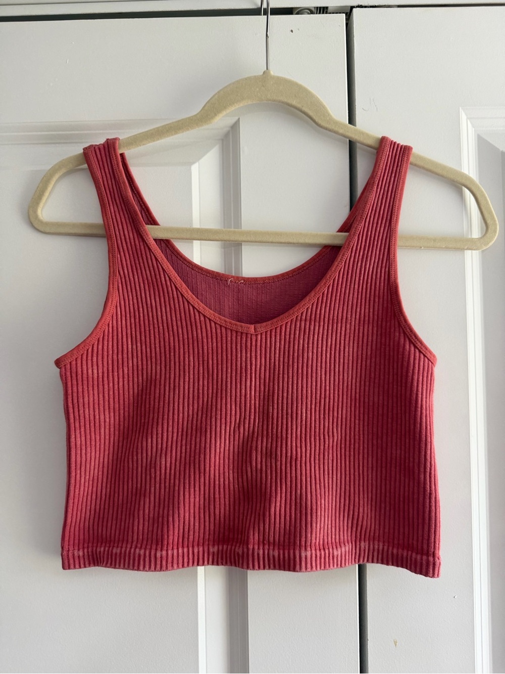 Women’s Ribbed Crop Tank Top - Pink